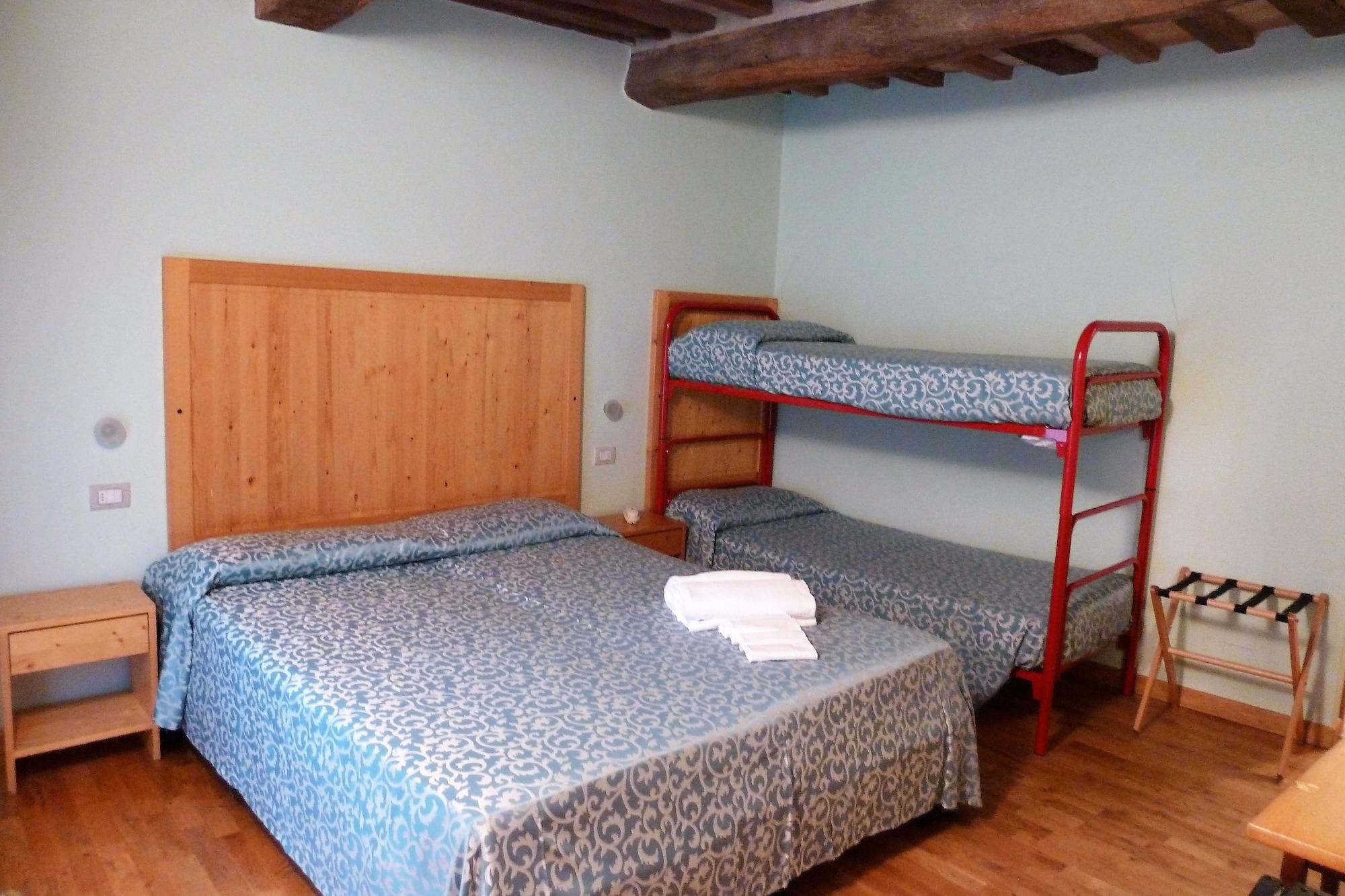Hotel Tre Ceri Gubbio Dış mekan fotoğraf