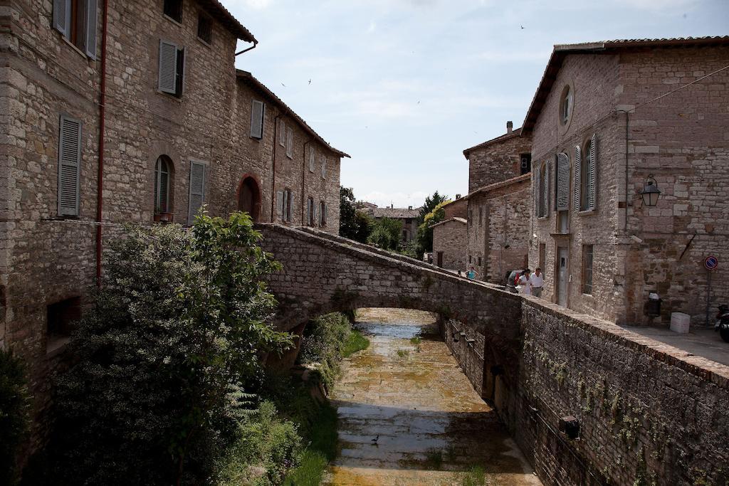 Hotel Tre Ceri Gubbio Dış mekan fotoğraf