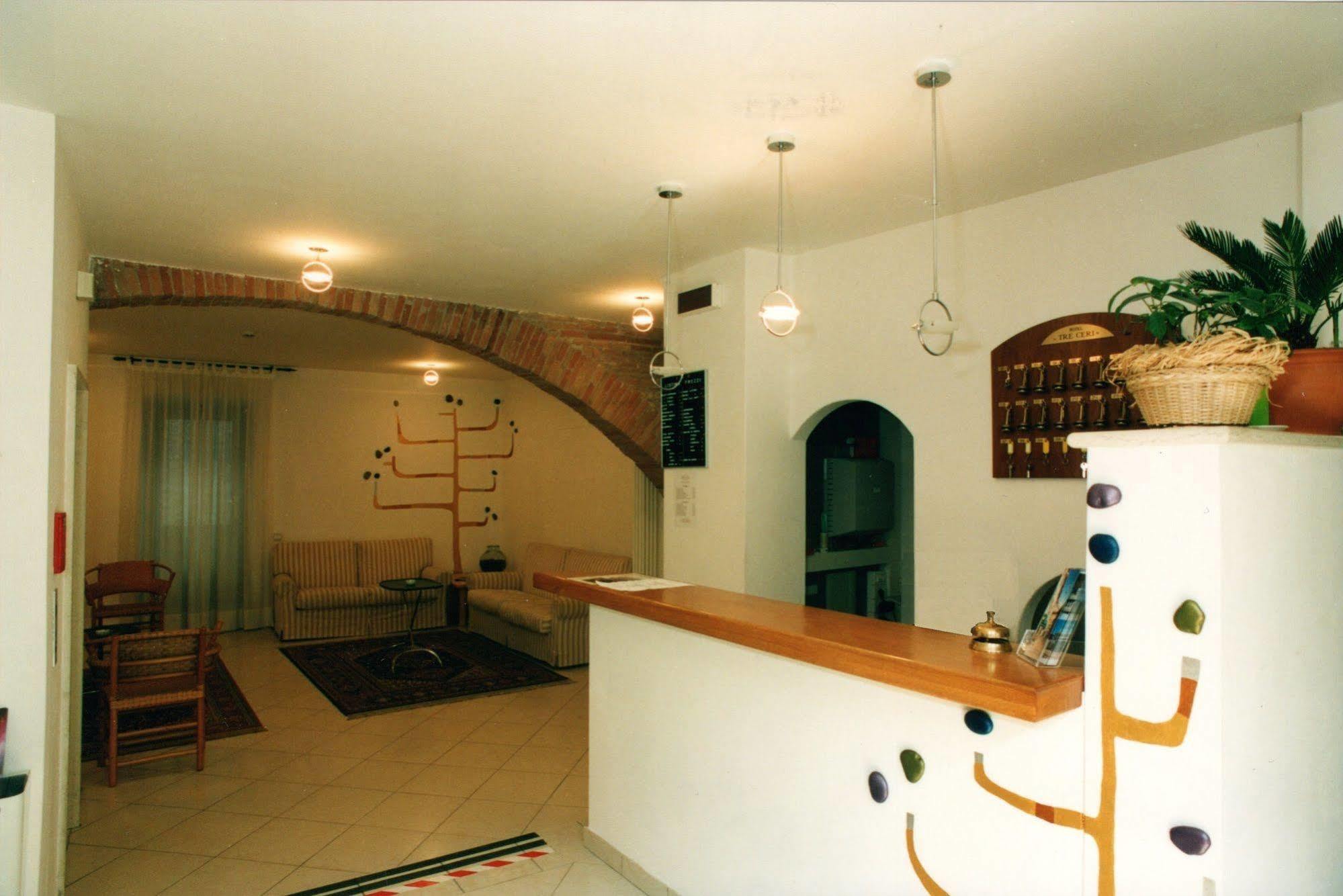 Hotel Tre Ceri Gubbio Dış mekan fotoğraf