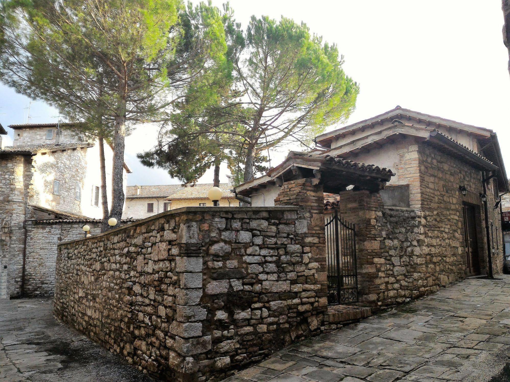 Hotel Tre Ceri Gubbio Dış mekan fotoğraf